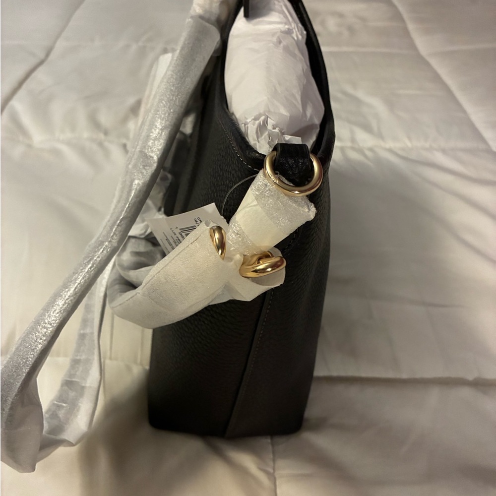 NWT Coach Lux Pebbled Laurel Black Leather Shoulder Hobo with Gold Hardware - Picture 3 of 12